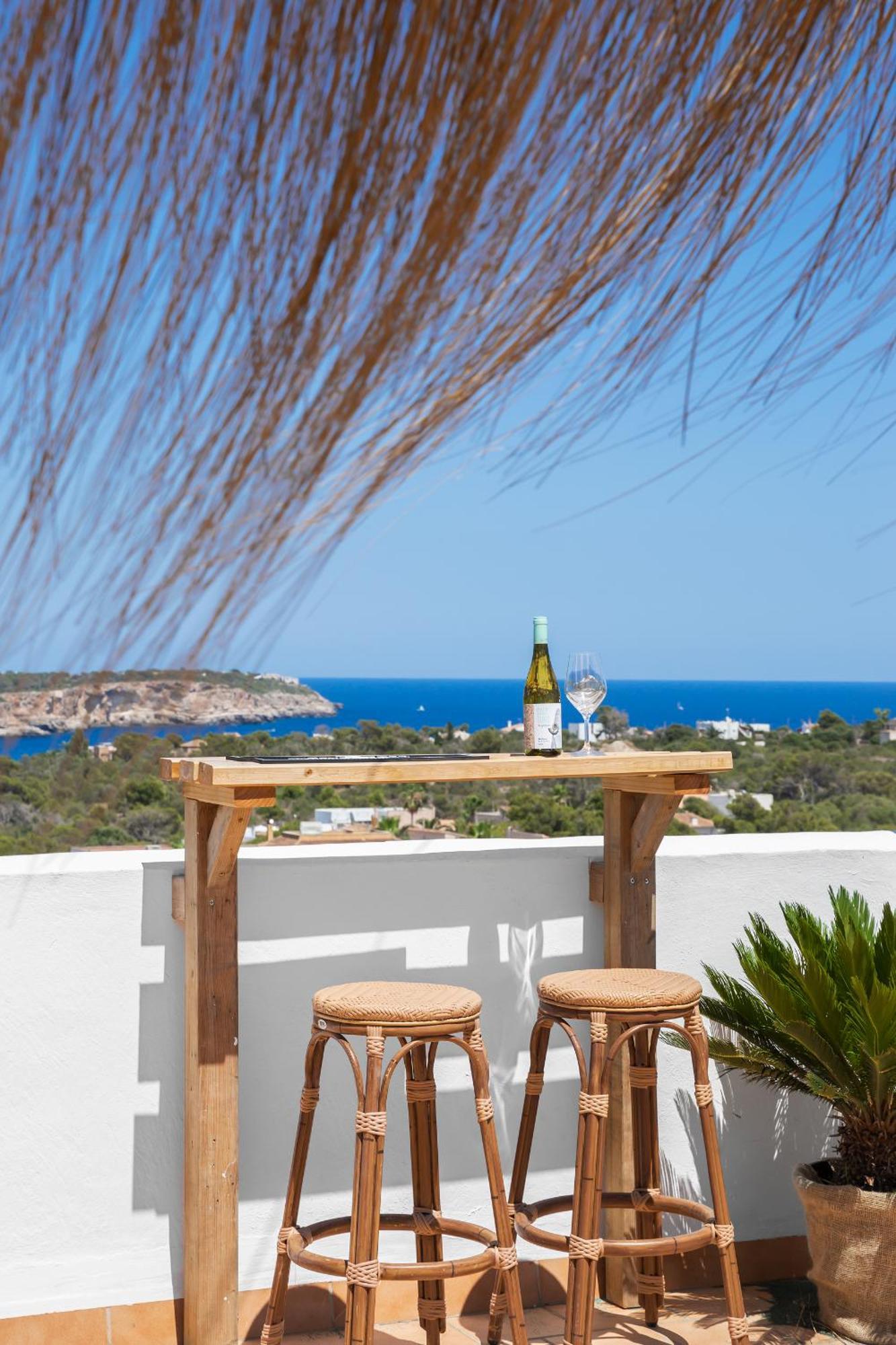 Hostal Cala Llombards Eksteriør billede