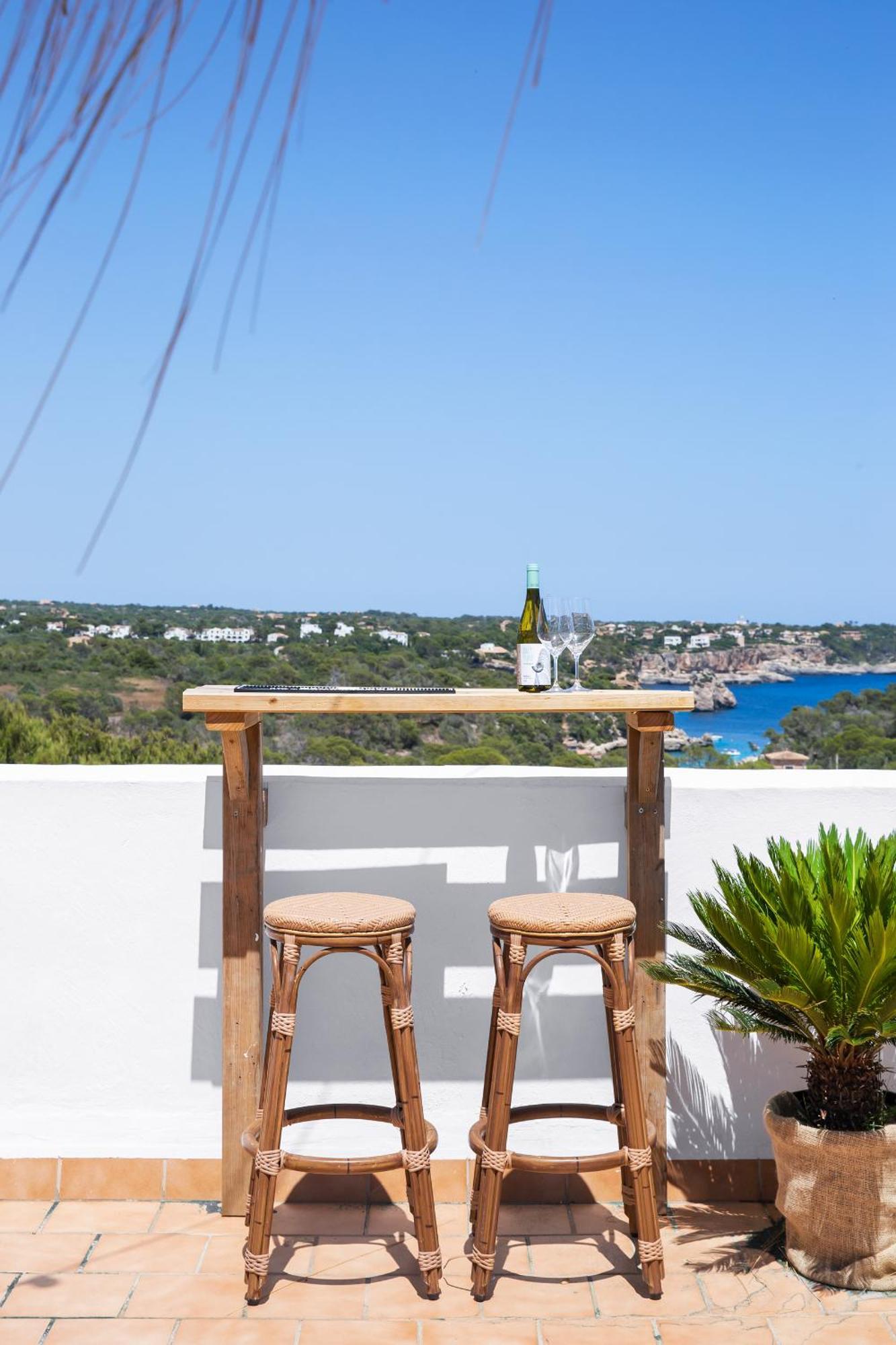 Hostal Cala Llombards Eksteriør billede