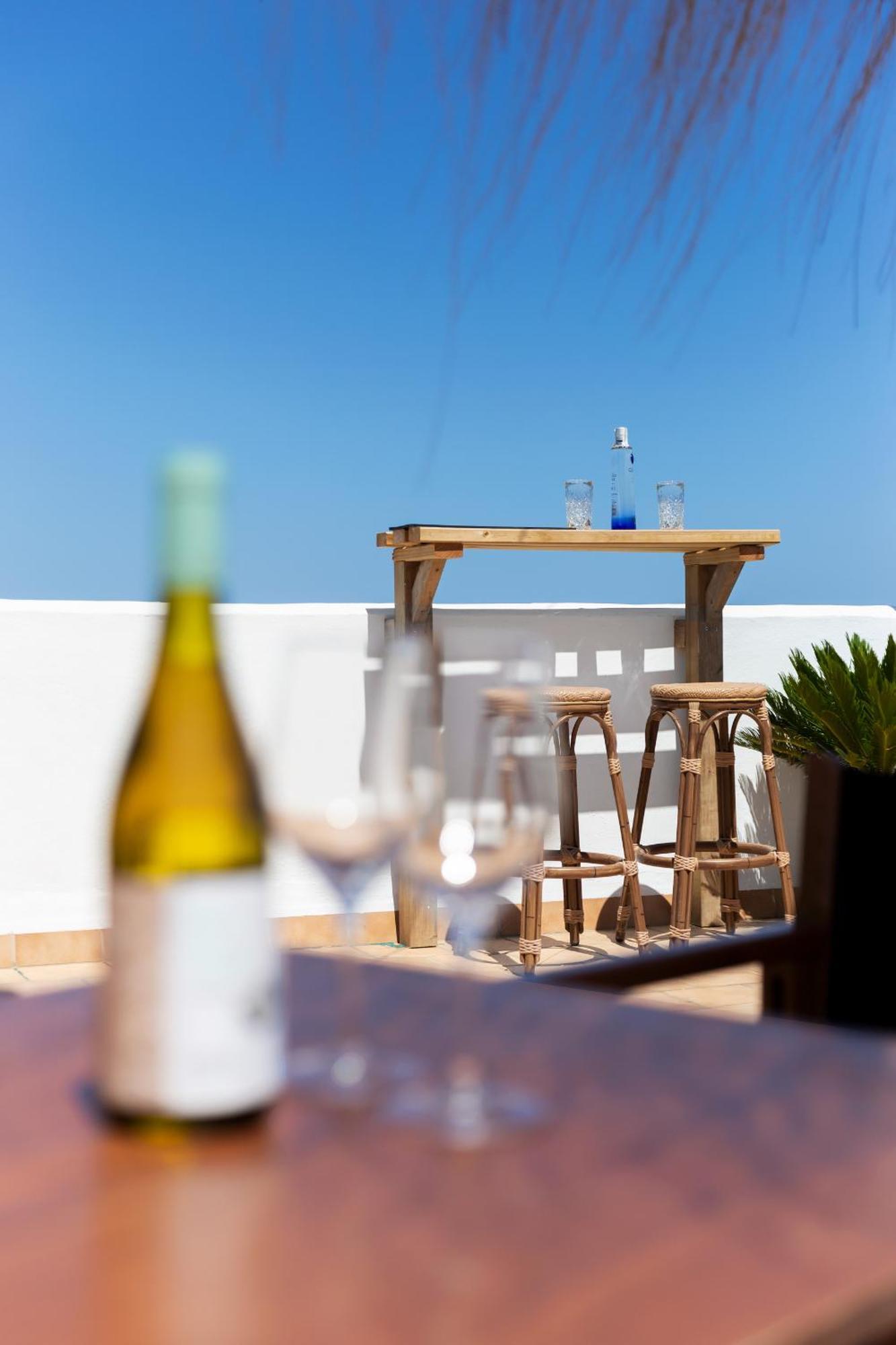 Hostal Cala Llombards Eksteriør billede